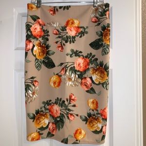 Floral pencil skirt  Size M $10